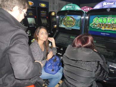  - www.bowlingandgames.com